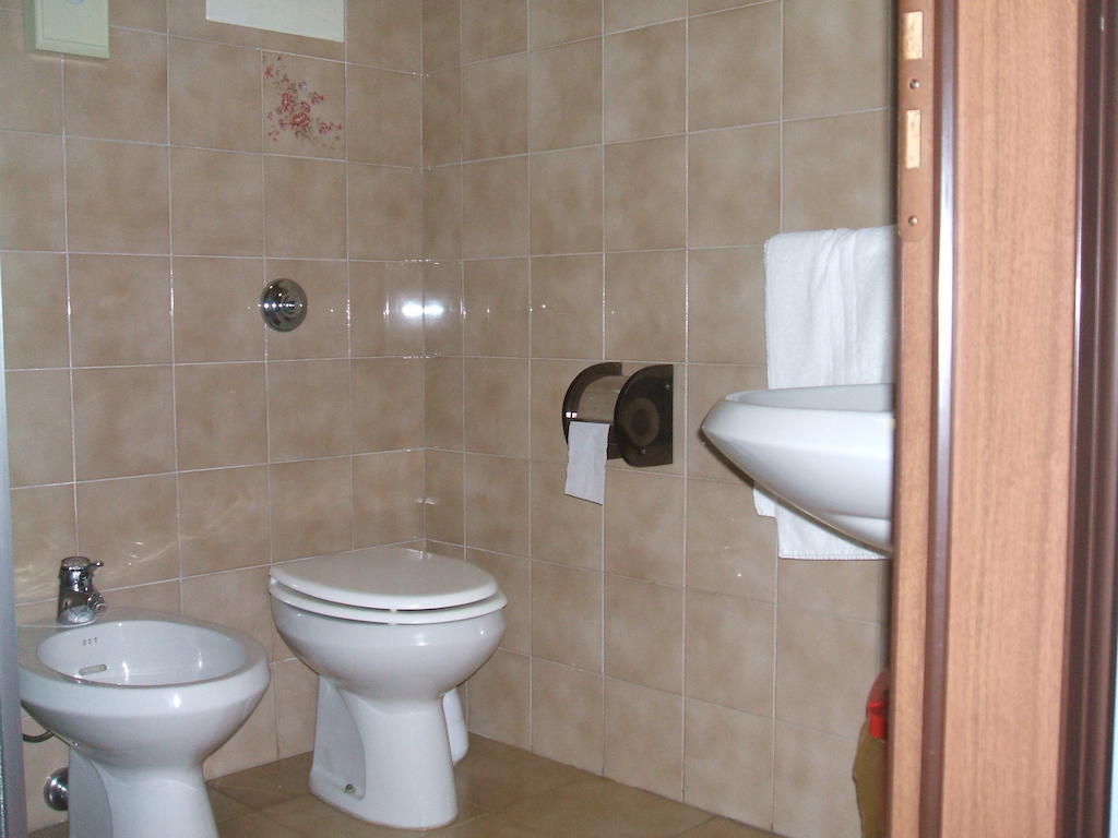 Hotel Ristorante Da Gianni Bovolone Pokoj fotografie